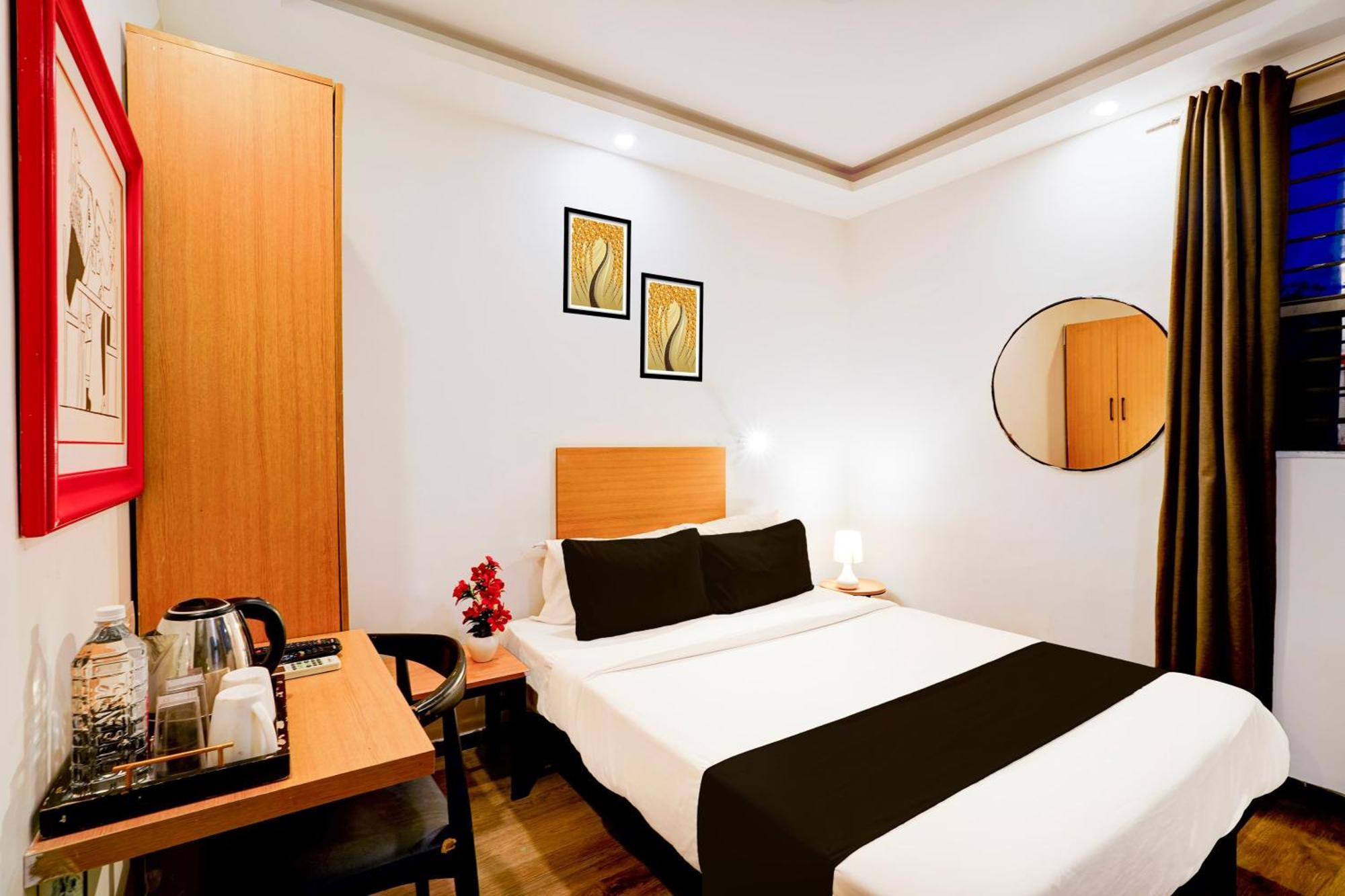 Super Townhouse Jayanagar Hotel Bangalore Buitenkant foto